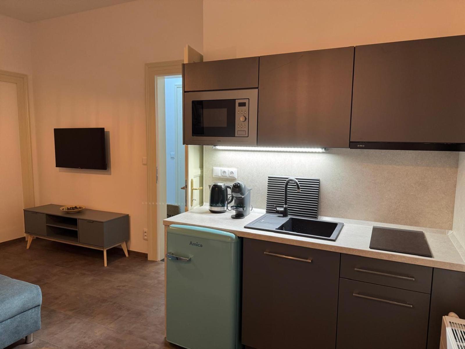 Pearl Bee Deluxe Suites Plzeň Buitenkant foto